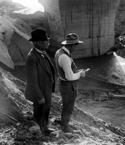 Mulholland views disaster site