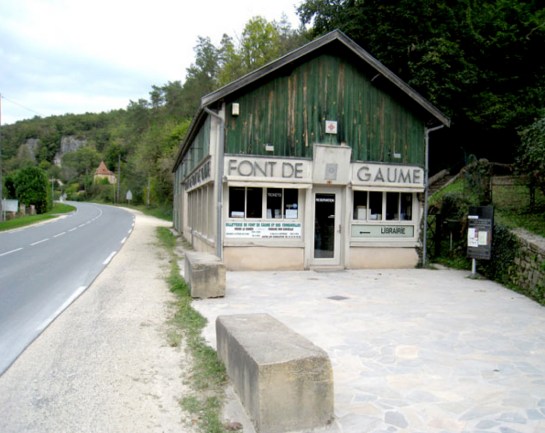 font de gaume entrance
