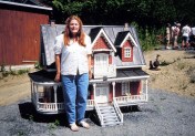 miniature house ontario copy
