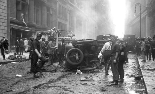 wall street bombing 1920 street scene