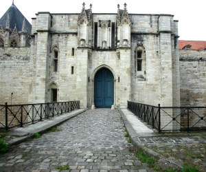 vincennes castle entrance