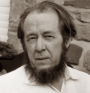 Aleksandr_Solzhenitsyn_1974