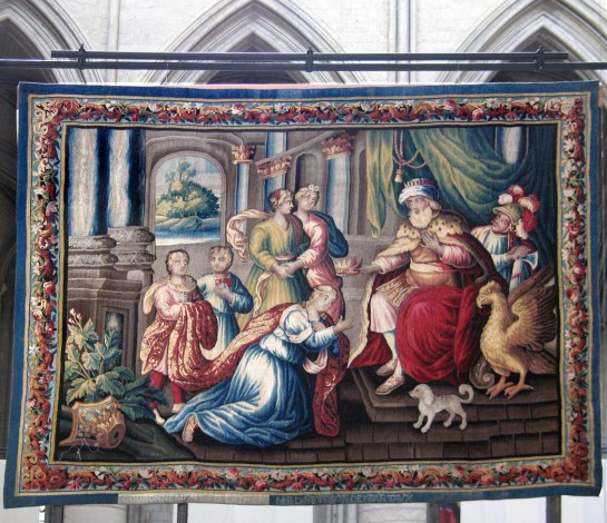 rouen-tapestry-1